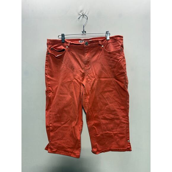 Faded Glory Women's Stretch Shorts Size 14 Fresh Coral - Picture 1 of 8